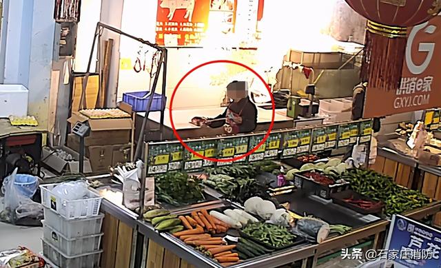 【案例警示】监控曝光！一个“无心之举”，竟然烧了超市-第3张图片-深圳监控安装
